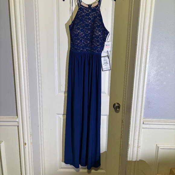 Nightway Women's Blue Lace Solid Sleeveless Halter Full-Length Dress NWT - Picture 5 of 10